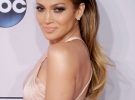 Jennifer Lopez slick back